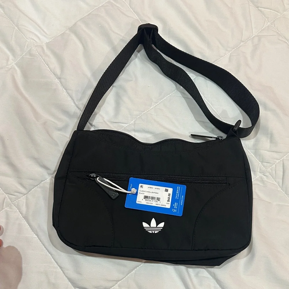 NEW Adidas Black Crossbody Bag - Picture 8 of 8